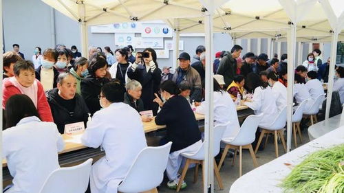 让健康服务更贴民心 更接地气 十大为民服务举措推出健康咨询服务