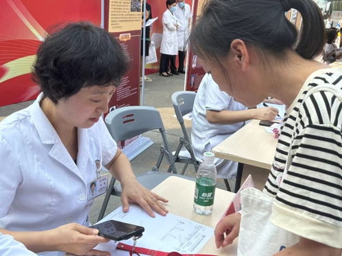 服务百姓健康行动 四川省肿瘤医院一站式医疗义诊与健康咨询服务